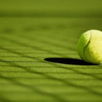 Pourquoi une rénovation de court de tennis à Paris est-elle essentielle pour redonner vie à un vieux terrain municipal ?