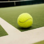 Quels postes doivent apparaître séparément dans le devis d’une entreprise construction terrain de tennis pour bien comprendre le projet ?